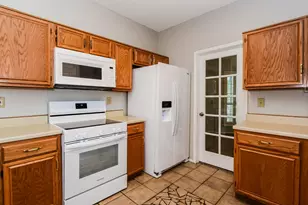 1729 Creek Valley Rd, Mesquite, TX 75181 - Photo 6