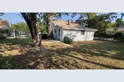 901 Blandin Street, Fort Worth, TX 76111 - Photo 26