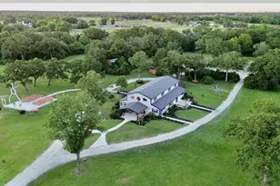 601 E Collard St, Madisonville, TX 77864 - Photo 32