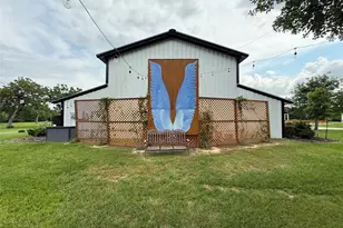 601 E Collard St, Madisonville, TX 77864 - Photo 34