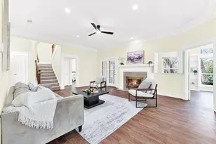 2905 Foxcreek Dr, Richardson, TX 75082 - Photo 4