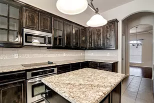 1212 Lantana Ln, Burleson, TX 76028 - Photo 22