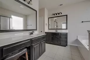 1212 Lantana Ln, Burleson, TX 76028 - Photo 28