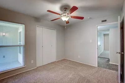 7801 Summerglen Road, Fort Worth, TX 76133 - Photo 16