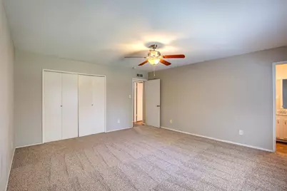 7801 Summerglen Road, Fort Worth, TX 76133 - Photo 10