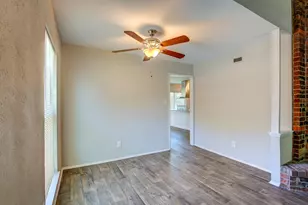 7801 Summerglen Rd, Fort Worth, TX 76133 - Photo 30