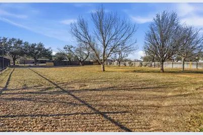 4700 Meadow Drive, Abilene, TX 79606 - Photo 30