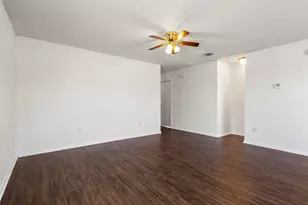 1501 S 29th St, Waco, TX 76711 - Photo 2