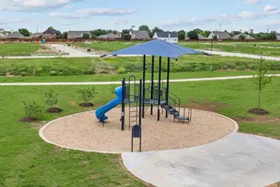 1032 Tarryhill Dr, Crowley, TX 76036 - Photo 4