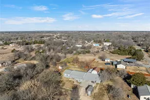 239 Wildwood Ave, Elm Mott, TX 76640 - Photo 26