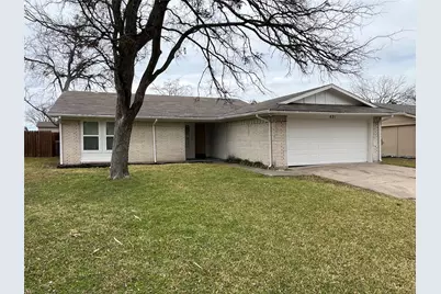 621 Asbury Park, Garland, TX 75043 - Photo 2