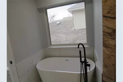 8721 Greenwood Trail, Rowlett, TX 75088 - Photo 4