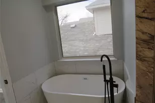 8721 Greenwood Trail, Rowlett, TX 75088 - Photo 4