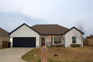 1711 Fred St, Greenville, TX 75401 - Photo 2