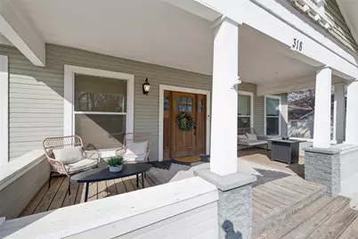 318 W Willingham Street, Cleburne, TX 76033 - Photo 1