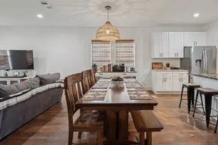 318 W Willingham St, Cleburne, TX 76033 - Photo 26