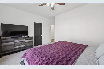 318 W Willingham Street, Cleburne, TX 76033 - Photo 18