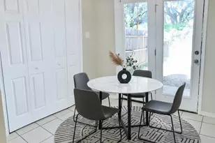 1707 Tina Marie Rd, Arlington, TX 76012 - Photo 4