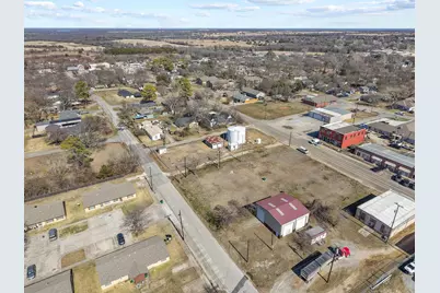 405 Grayson Street, Pottsboro, TX 75076 - Photo 12
