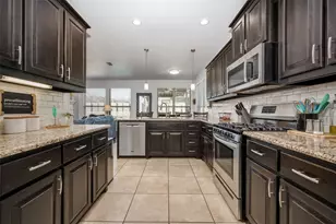 721 Meadows Dr, Argyle, TX 76226 - Photo 14