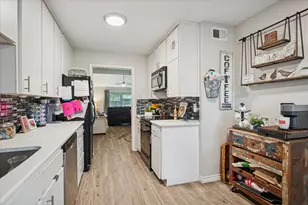 13641 Flagstone Ln, Dallas, TX 75240 - Photo 14