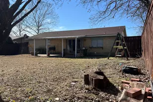 1207 Mars Dr, Cedar Hill, TX 75104 - Photo 20