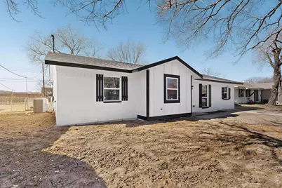 4813 Pebbleridge Drive, Balch Springs, TX 75180 - Photo 6