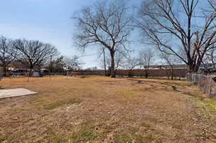 4813 Pebbleridge Dr, Balch Springs, TX 75180 - Photo 40