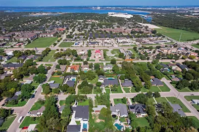 826 E Texas Street, Grapevine, TX 76051 - Photo 10