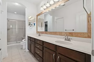 950 Henderson St, Fort Worth, TX 76102 - Photo 12