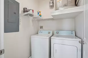 950 Henderson St, Fort Worth, TX 76102 - Photo 14