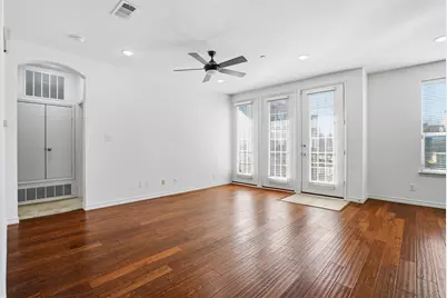 950 Henderson Street #1214, Fort Worth, TX 76102 - Photo 8