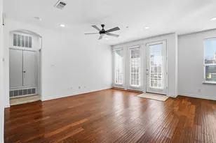 950 Henderson St, Fort Worth, TX 76102 - Photo 8