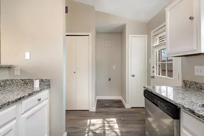 823 Versailles Street, Mesquite, TX 75149 - Photo 16