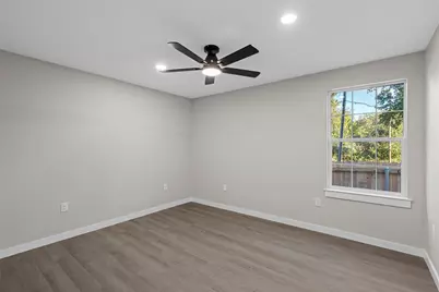 1105 N 11th Street #A, Waco, TX 76707 - Photo 8