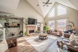 2322 Wilmette Dr, Arlington, TX 76018 - Photo 8