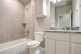 3332 Arrow Creek Dr, Granbury, TX 76049 - Photo 14