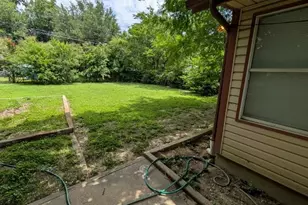 5313 Fossil Dr, Haltom City, TX 76117 - Photo 2