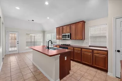 2414 Bowman Avenue, Mansfield, TX 76063 - Photo 22