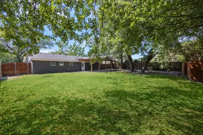 2410 Linda Drive, Ennis, TX 75119 - Photo 26