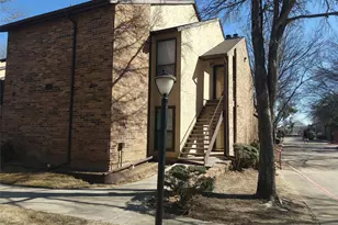 2101 Rainbow Dr, Arlington, TX 76011 - Photo 1