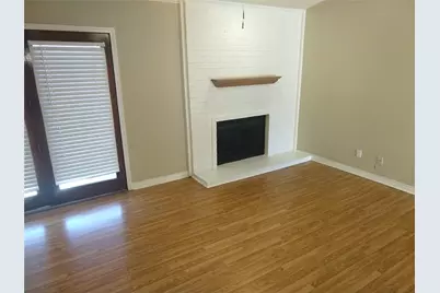 2101 Rainbow Drive #4324, Arlington, TX 76011 - Photo 2