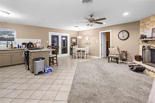 2318 Poco Ct, Granbury, TX 76048 - Photo 4