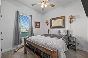 129 Southern Ct, Springtown, TX 76082 - Photo 14