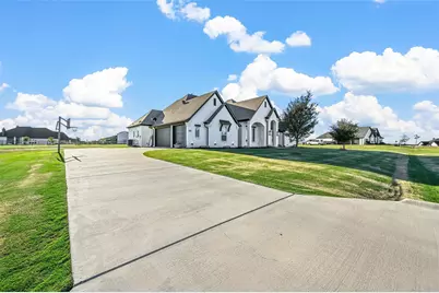 129 Southern Court, Springtown, TX 76082 - Photo 36