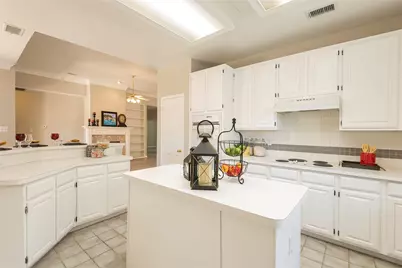 2221 Grinelle Drive, Plano, TX 75025 - Photo 10