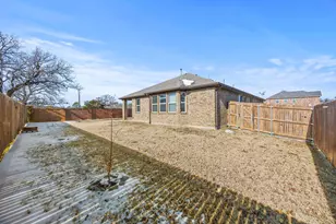 500 Corbin Dr, Arlington, TX 76002 - Photo 28