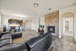 500 Corbin Dr, Arlington, TX 76002 - Photo 14