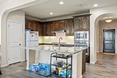 500 Corbin Drive, Arlington, TX 76002 - Photo 6