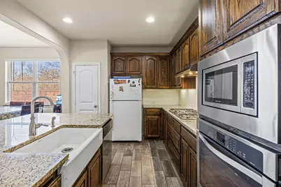 500 Corbin Drive, Arlington, TX 76002 - Photo 8